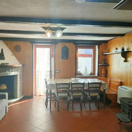 Дом отдыха Appartamento Champorcher *